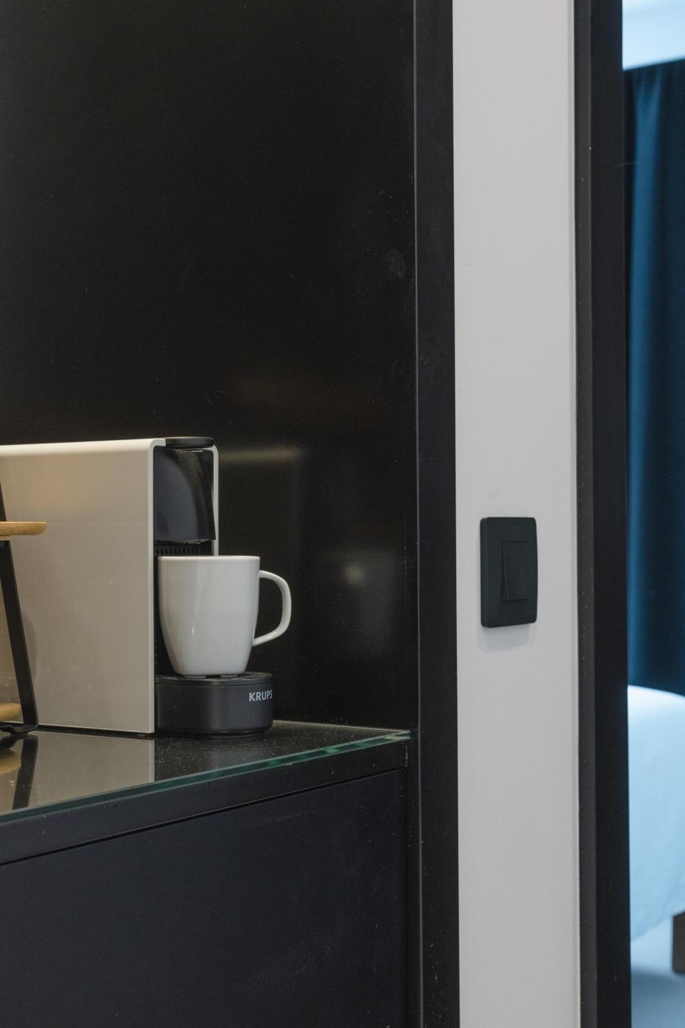 Blue Marina Suites - Boutique Apartments Arrecife  Eksteriør billede
