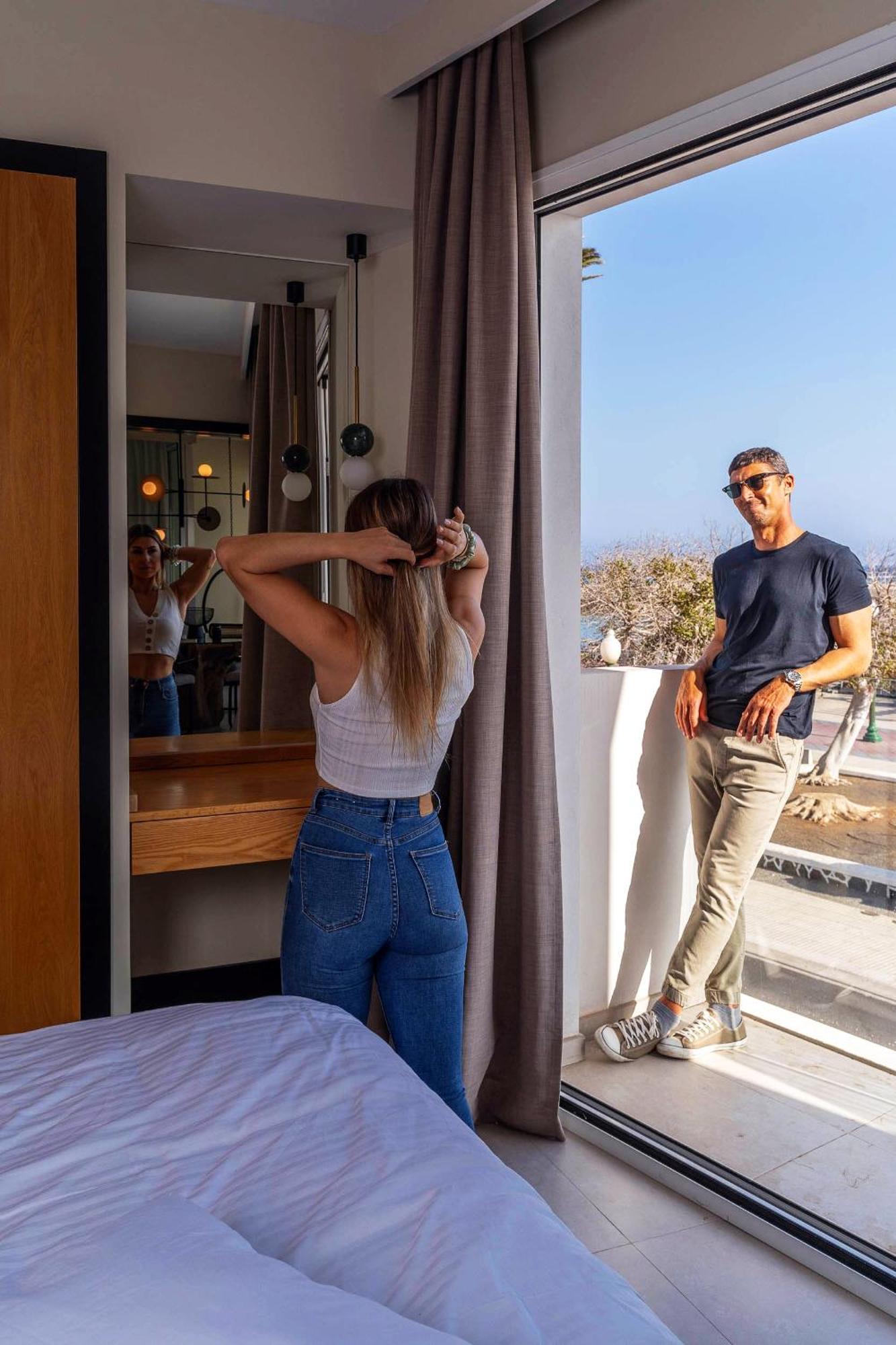 Blue Marina Suites - Boutique Apartments Arrecife  Eksteriør billede